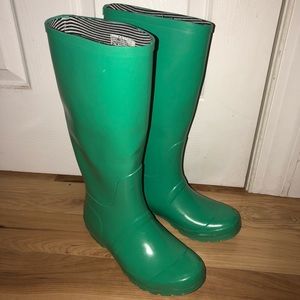 Knee High Women’s Rainboots